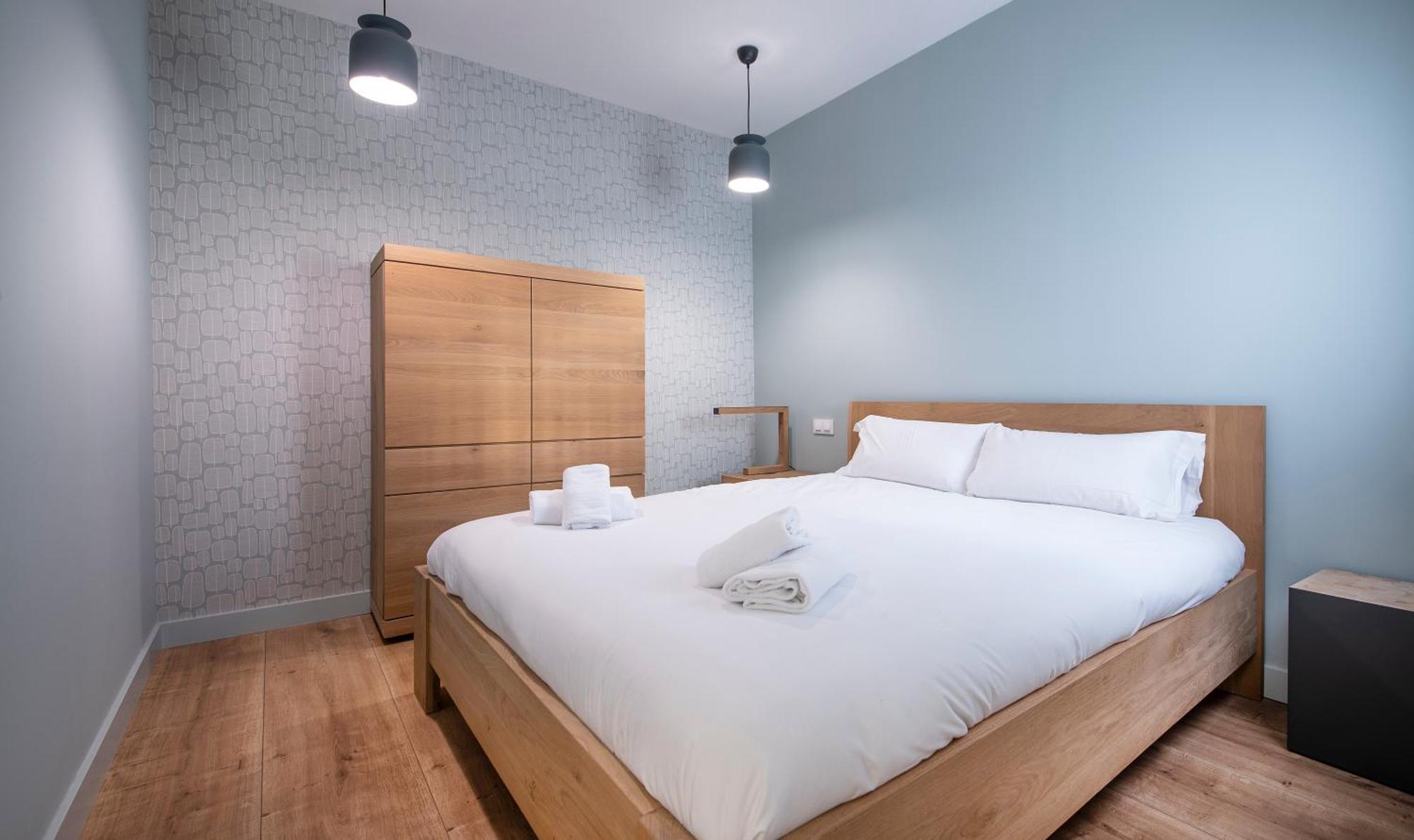 One Bedroom Stylish Apartment Barcelona